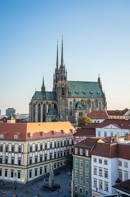 Pošta Brno Slatina: Rychlé Doručení v Jihomoravském Kraji!