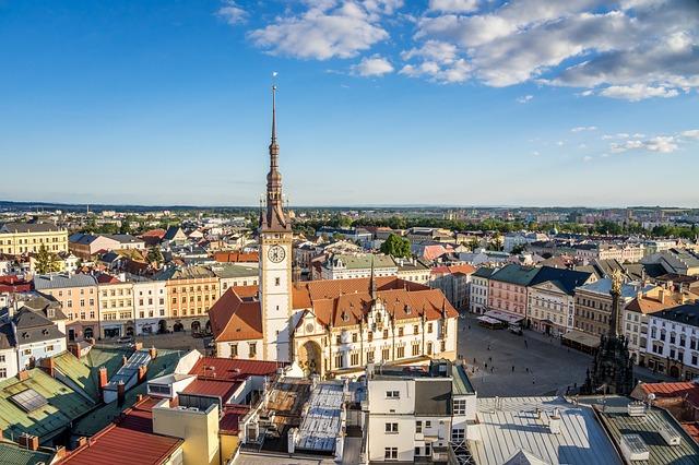 Pošta Foerstrova Olomouc: Přeprava Balíků s Profesionálním Přístupem!