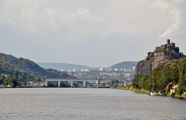 Ústí nad Labem PSČ: Váš Klíč k Správnému Poštovnímu Směrování!